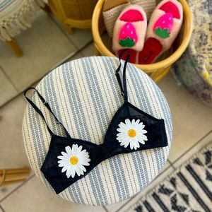 Urban Outfitters Out From Under Daisy Bra